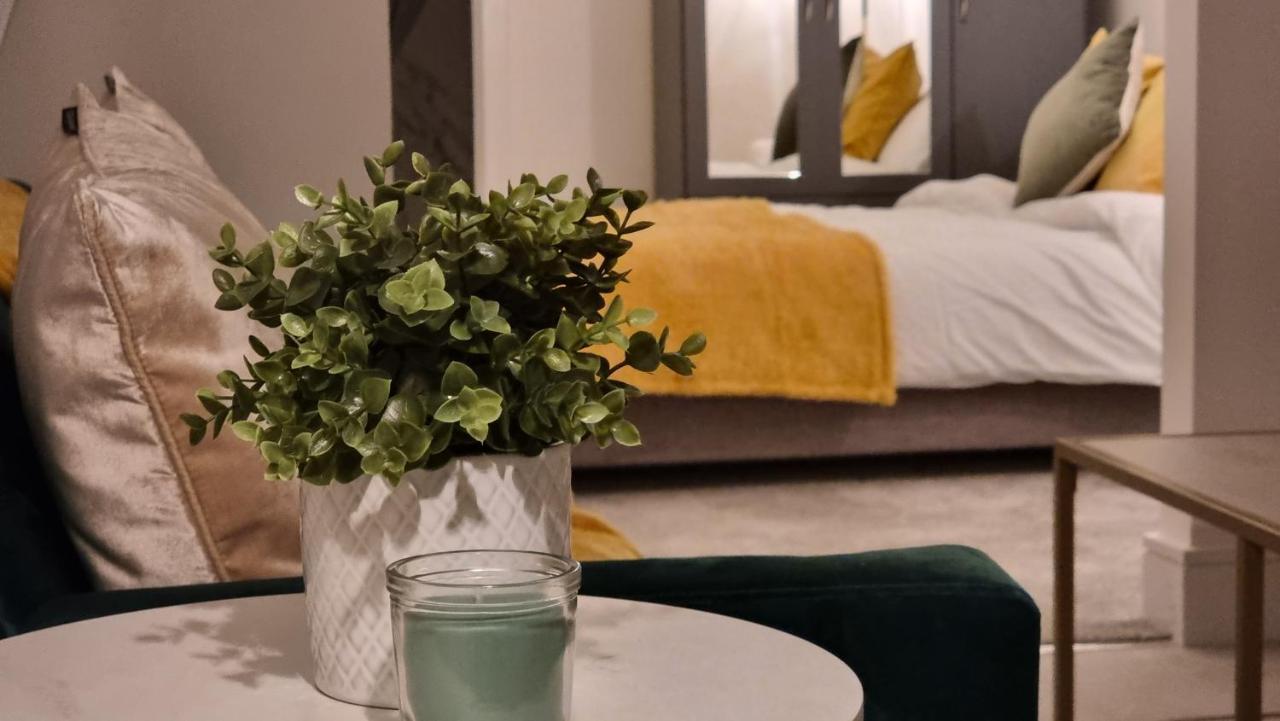 George House Newbury Luxury Apartments מראה חיצוני תמונה